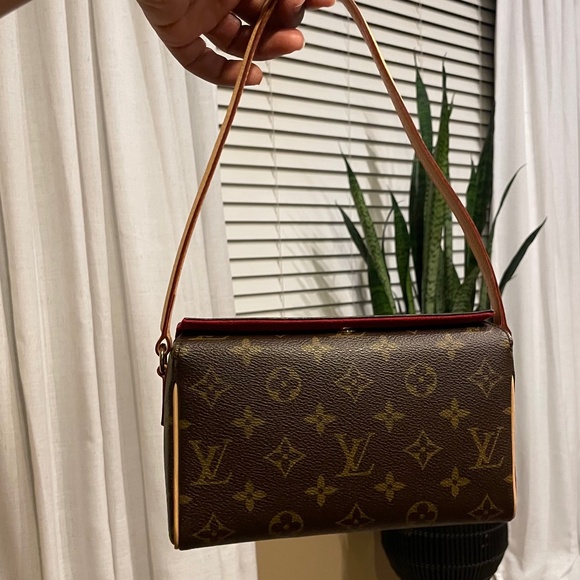 RARE Louis Vuitton Recital Handbag - Picture 1 of 8